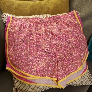 Women's nike dry fit shorts with liner